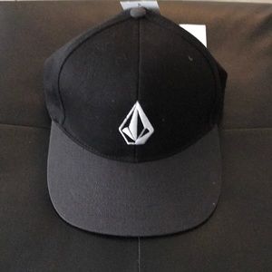 Volcom adjustable strap black hat